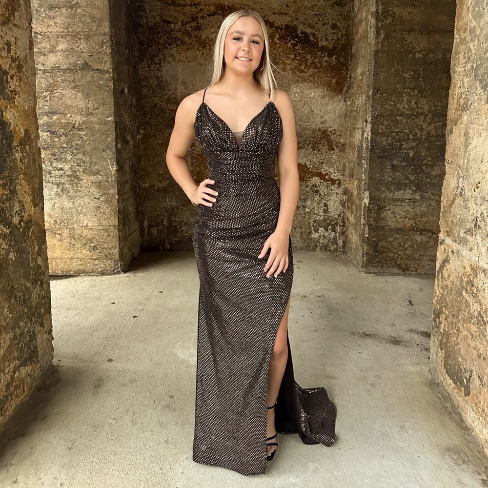 Candace Wang Prom Dress - 6